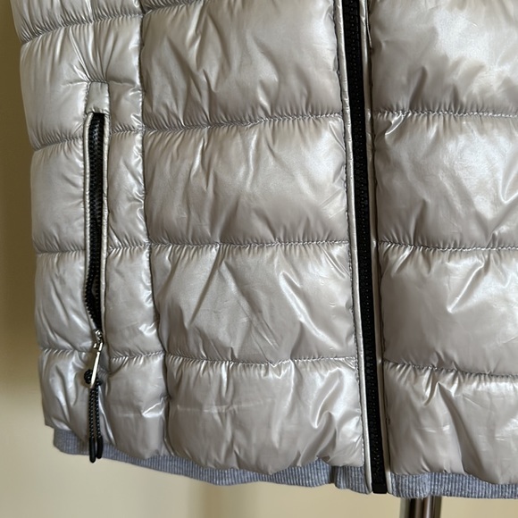 Silver Calvin Klein vest - Picture 3 of 4